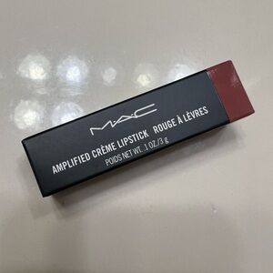 MAC Amplified Creme Lipstick - Fastplay